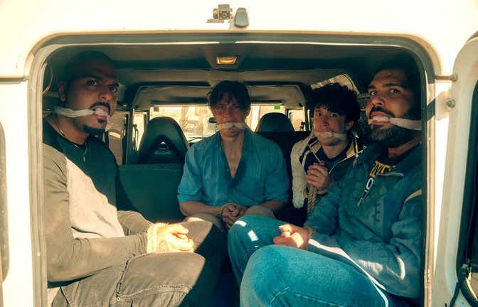 Leonidas Emre Pakkan, Damian Hardung, Maximilian Mundt und Danilo Kamperidis.<span class='image-autor'>Foto: Paul Hepper/Netflix</span>
