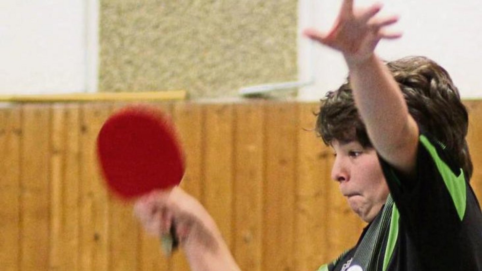 Tim Greif gewann bei seinem Saisondebüt für den TSV Hochdorf in der Kreisliga gleich ein Einzel. Der Jugendersatzspieler triumphierte gegen Rainer Pflugfelder mit 3:1. Foto: Archiv/Nachreiner Tim Greif gewann bei seinem Saisondebüt für den TSV Hochdorf in der Kreisliga gleich ein Einzel. Der Jugendersatzspieler triumphierte gegen Rainer Pflugfelder mit 3:1. Foto: Archiv/Nachreiner