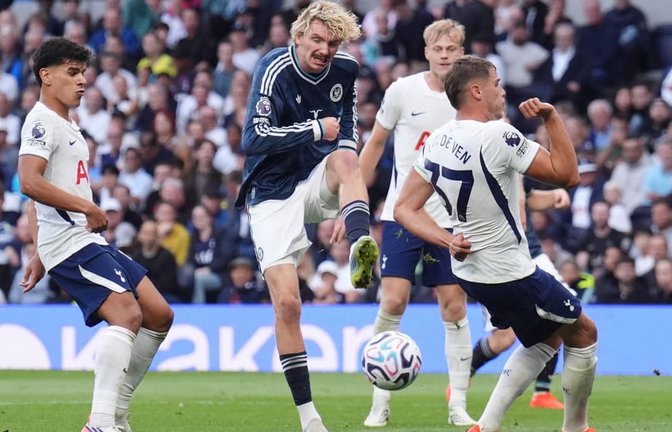 Nick Woltemade bereitete den zweiten Treffer der Spurs vor.<span class='image-autor'>John Walton/PA Wire/dpa</span>