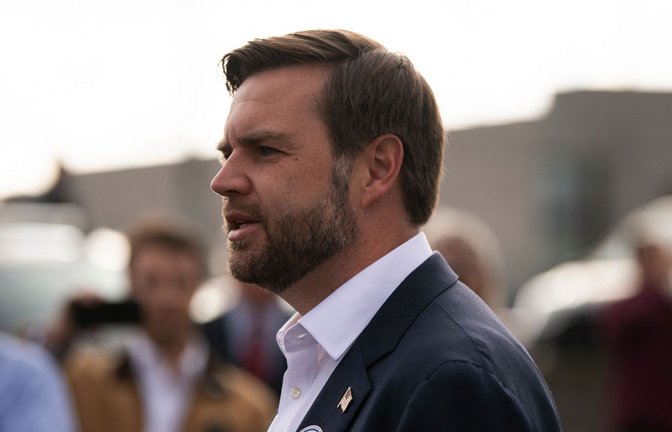 Trumps Vize JD Vance wird eine Figur sein, auf die man in einem künftigen Weißen Haus genau schauen muss.<span class='image-autor'>Foto: Getty Images via AFP/STEPHEN MATUREN</span>