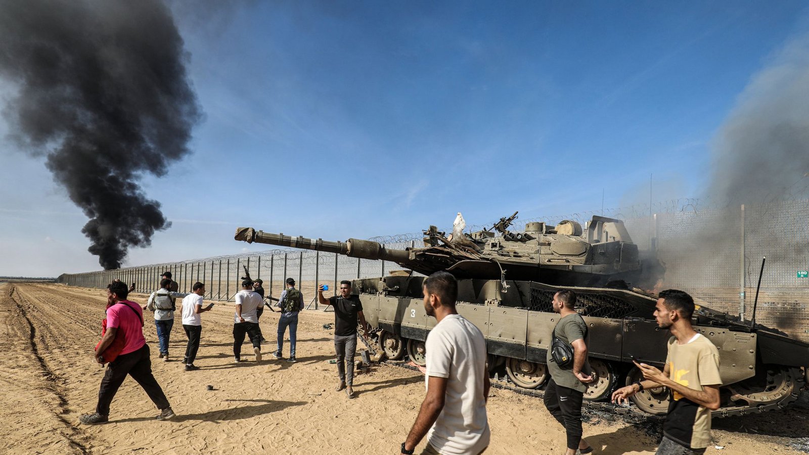 Die Hamas soll auch israelische Panzer erobert haben.Foto: dpa/Abed Rahim Khatib Die Hamas soll auch israelische Panzer erobert haben.Foto: dpa/Abed Rahim Khatib