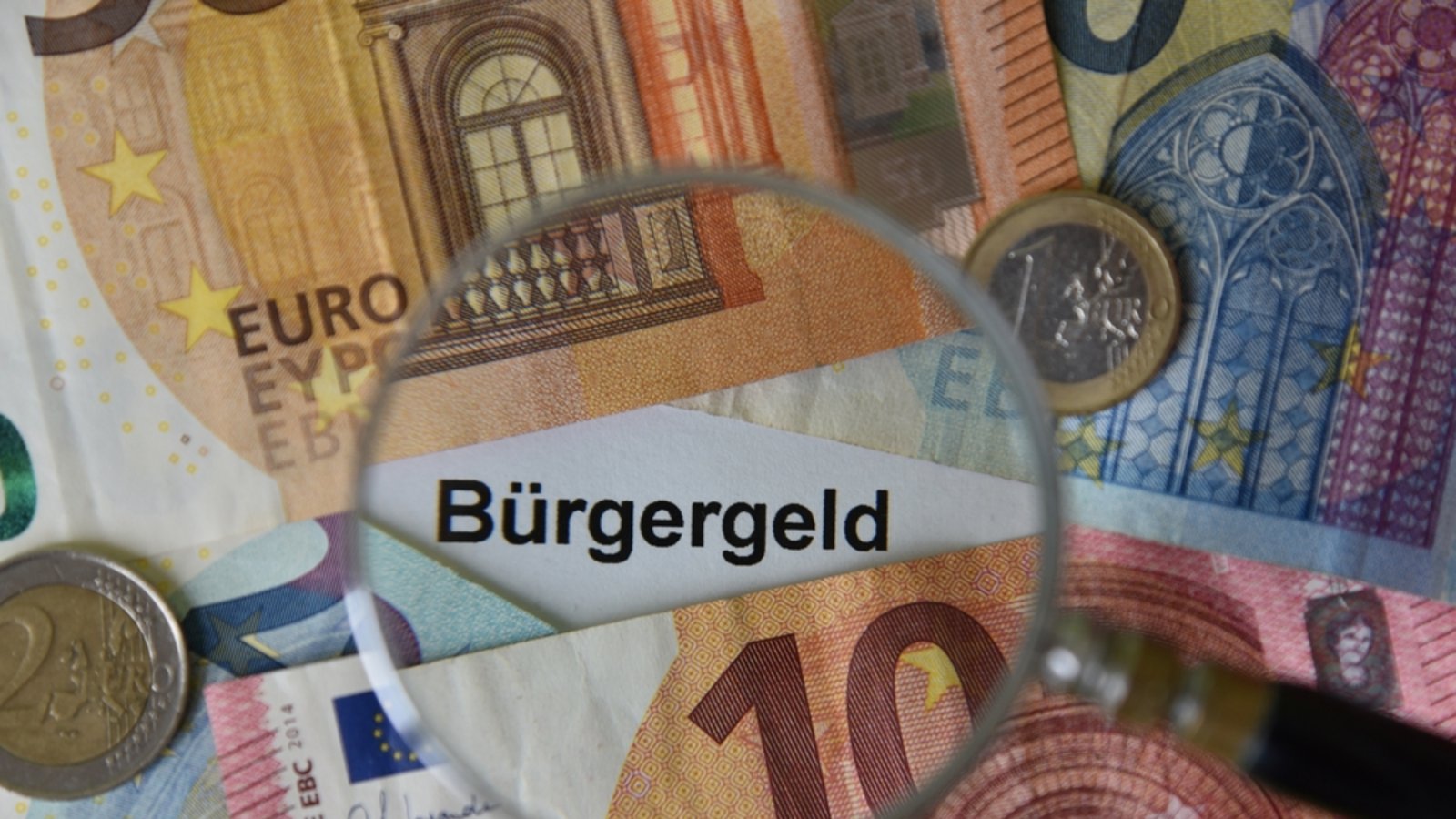 So handeln Sie, wenn das Geld nicht rechtzeitig kommt.Foto: Dueringerto / shutterstock.com So handeln Sie, wenn das Geld nicht rechtzeitig kommt.Foto: Dueringerto / shutterstock.com