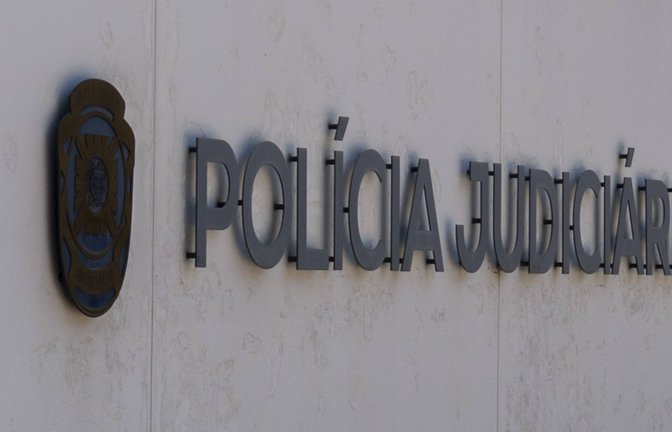 Zwei Kleinkinder sind in Portugal mutmaßlich von den Eltern ausgesetzt worden (Symbolfoto).<span class='image-autor'>Foto: IMAGO/NurPhoto/IMAGO/Luis Boza</span>