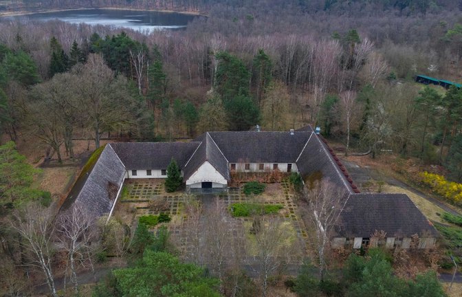 Die ehemalige Villa von Reichpropaganda-Minister Joseph Goebbels auf dem Areal am Bogensee,<span class='image-autor'>Foto: Patrick Pleul/dpa</span>