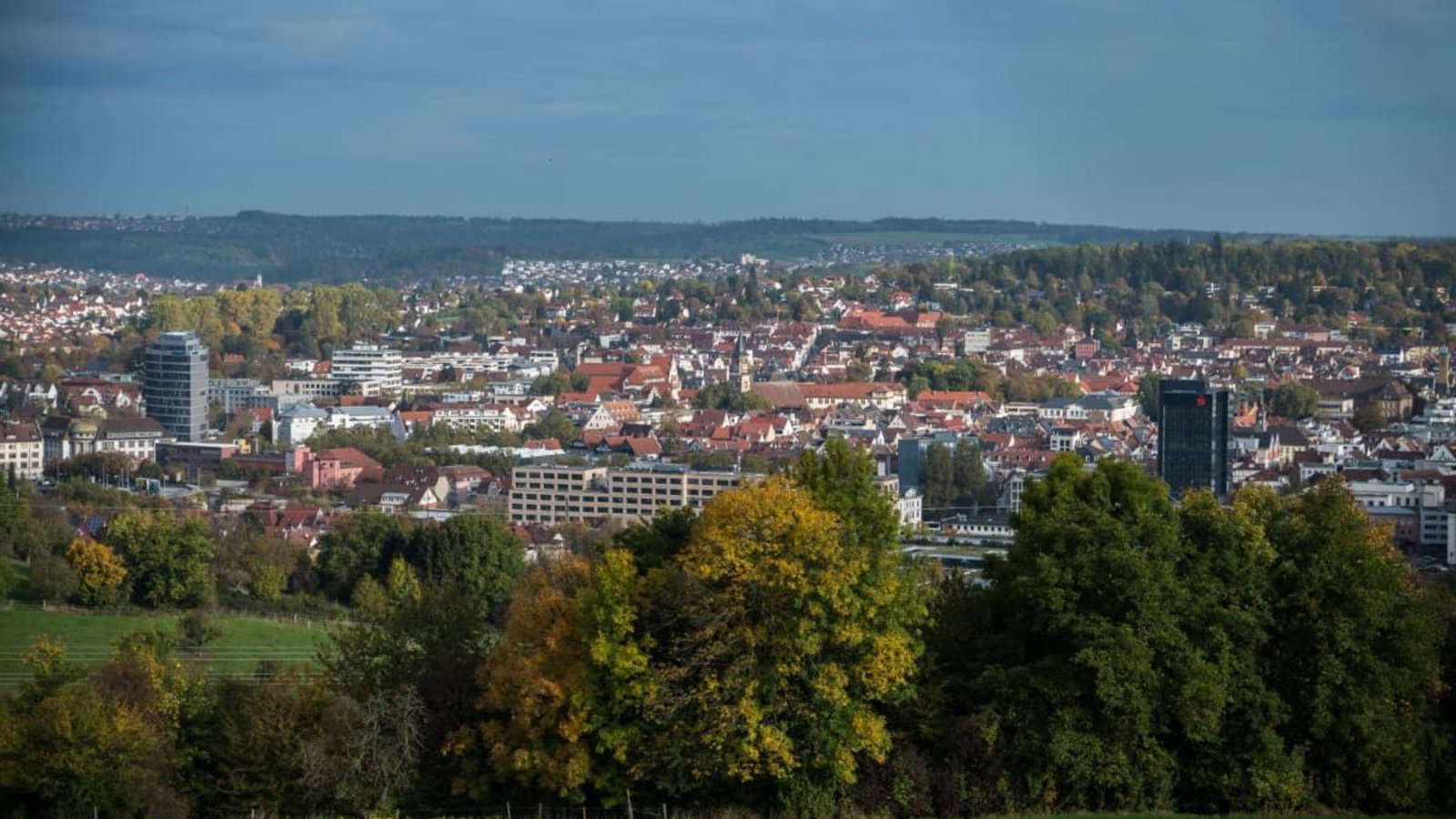 „Göppingen ist im Speckgürtel von Stuttgart noch verhältnismäßig günstig“, sagt Immobilenmarkt-Experte Stephan Kippes.Archiv/Giacinto Carlucci „Göppingen ist im Speckgürtel von Stuttgart noch verhältnismäßig günstig“, sagt Immobilenmarkt-Experte Stephan Kippes.Archiv/Giacinto Carlucci
