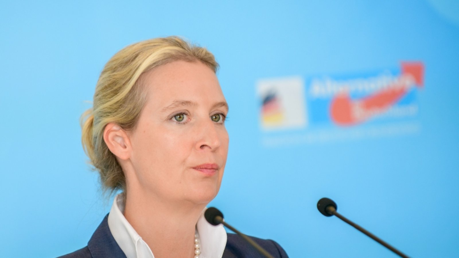 Auch die EU interessiert sich für das Interview der beiden.Foto: photocosmos1 / shutterstock.com Auch die EU interessiert sich für das Interview der beiden.Foto: photocosmos1 / shutterstock.com