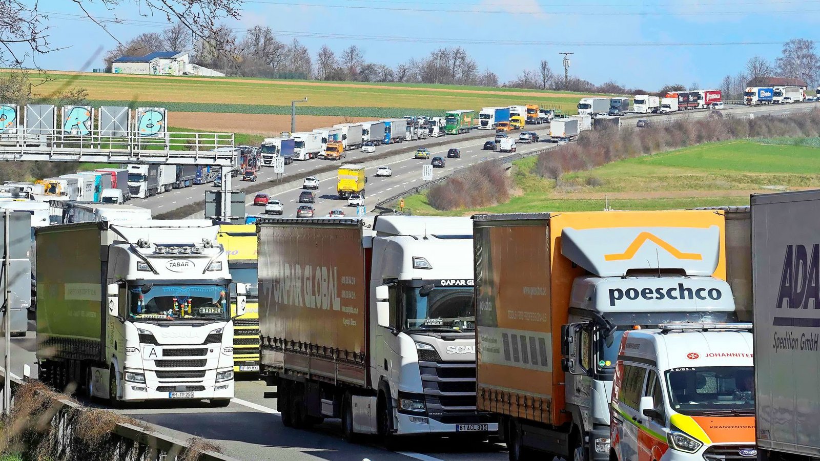 In den Pfingstferien wird auch am Engelbergtunnel wieder Stau erwartet.Foto: Andreas Rosar Fotoagentur-Stuttg/Andreas Rosar Fotoagentur-Stuttg