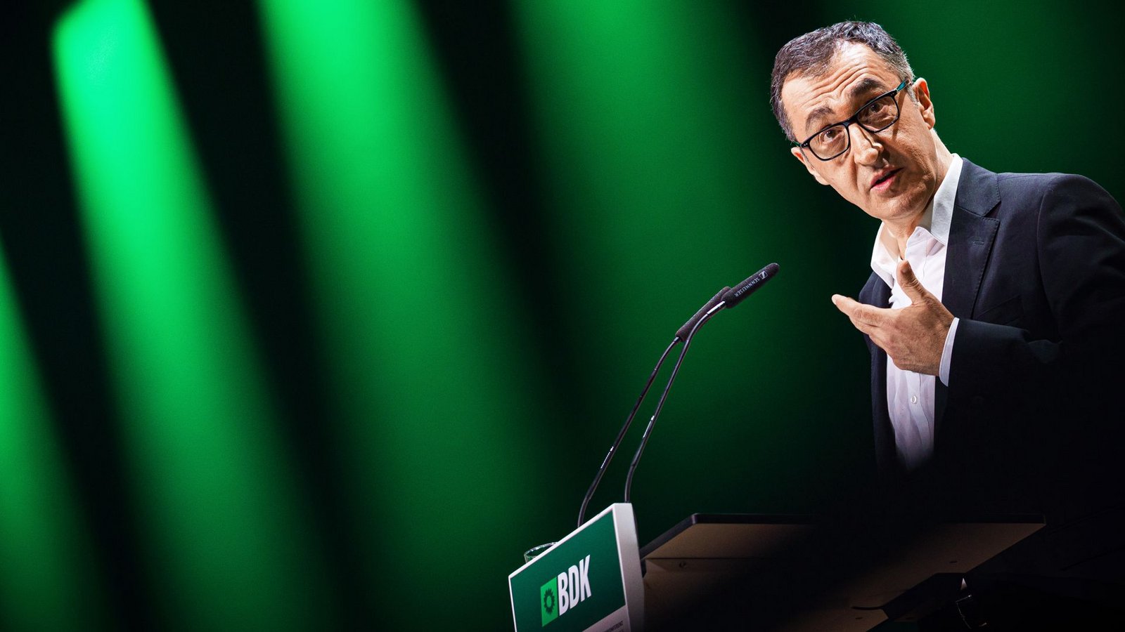 Cem Özdemir war  die prominenteste Stimme des Grünen-Parteitags in Hannover.Foto: dpa/Moritz Frankenberg