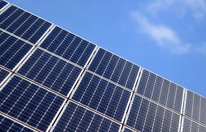 Teile der Energiewende, wie die dezentrale Stromerzeugung, sind nur schwer politisch steuerbar und sorgen gleichzeitige für hohe Kosten.<span class='image-autor'>Foto: dpa/Daniel Reinhardt</span>