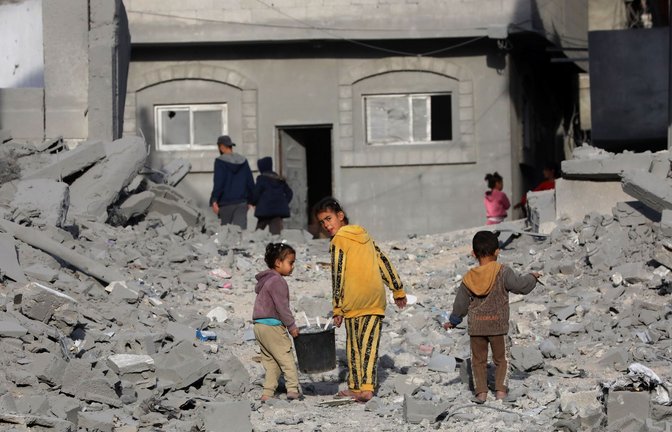Der US-Außenminister sieht Anzeichen für eine Waffenruhe in Gaza. (Archivbild von Kindern in Gaza)<span class='image-autor'>Foto: Rizek Abdeljawad/XinHua/dpa</span>