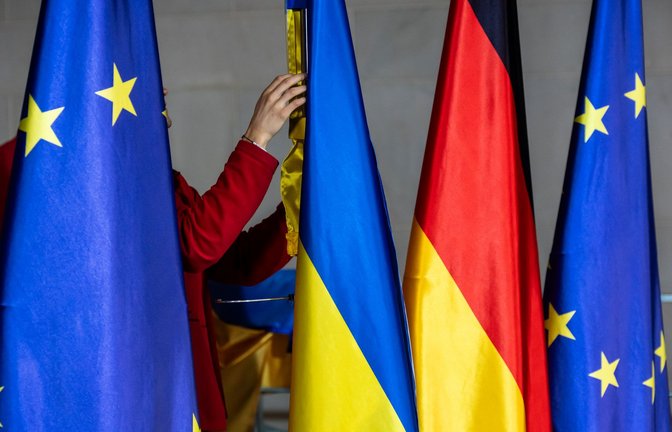 Die EU-Mission in der Ukraine bekommt zum 1. Juli eine deutsche Chefin. (Archivbild)<span class='image-autor'>Foto: Michael Kappeler/dpa</span>