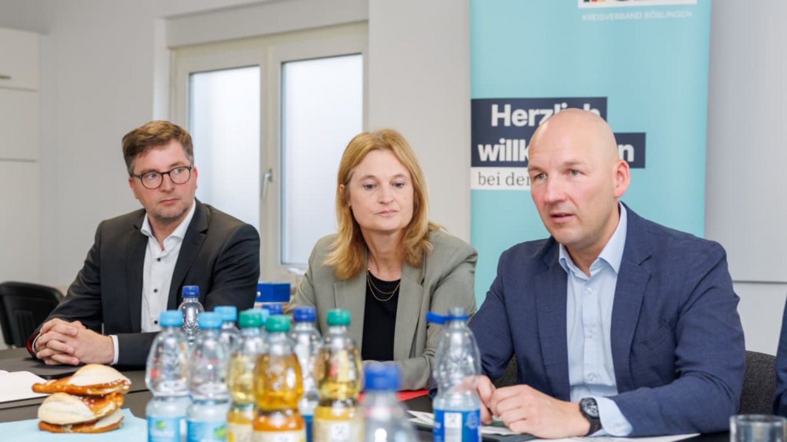 Albrecht Stickel, Regina Dvořák-Vučetić und Marc Biadacz (v.l.) bei der Sommerpressekonferenz der CDU in Böblingen.Stefanie Schlecht Albrecht Stickel, Regina Dvořák-Vučetić und Marc Biadacz (v.l.) bei der Sommerpressekonferenz der CDU in Böblingen.Stefanie Schlecht
