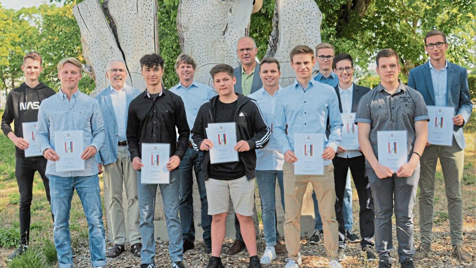 Auszeichnungen vom Rotary Club Bietigheim-Vaihingen. Foto: p