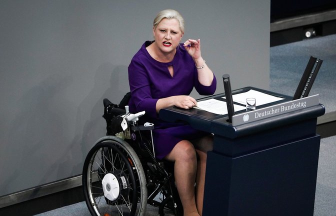 Stephanie Aeffner bei einer Rede im Bundestag.<span class='image-autor'>Foto: IMAGO/Political-Moments</span>