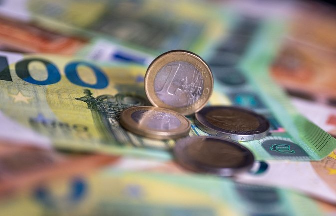 Was tun, wenn das Geld nicht reicht? Viele Kommunen haben große Probleme.<span class='image-autor'>Foto: Monika Skolimowska/dpa</span>