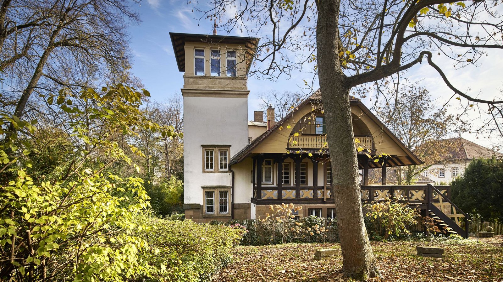 Das Kernerhaus: Den kleinen Turm ließ erst Sohn Theobald an das 1822 errichtete Haus anbauen, das er dann bis zu seinem Tode im Jahr 1907 bewohnte.Foto: Gottfried Stoppel Das Kernerhaus: Den kleinen Turm ließ erst Sohn Theobald an das 1822 errichtete Haus anbauen, das er dann bis zu seinem Tode im Jahr 1907 bewohnte.Foto: Gottfried Stoppel