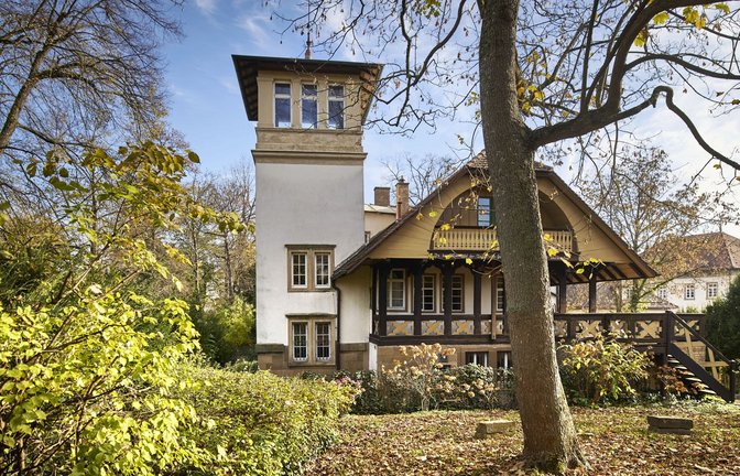 Das Kernerhaus:  Den kleinen Turm ließ erst Sohn Theobald an das 1822  errichtete Haus anbauen, das er  dann bis zu seinem Tode im Jahr 1907 bewohnte.<span class='image-autor'>Foto: Gottfried Stoppel</span>