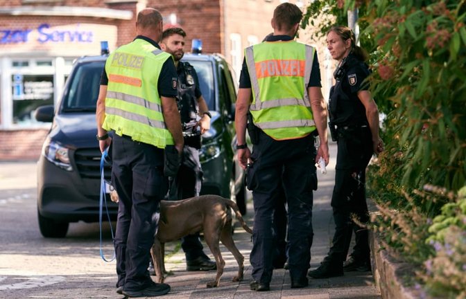 Nach dem Verschwinden einer Dreijährigen in Preetz hatten Einsatzkräfte eine großangelegte Suchaktion gestartet.<span class='image-autor'>Marcus Golejewski/dpa</span>