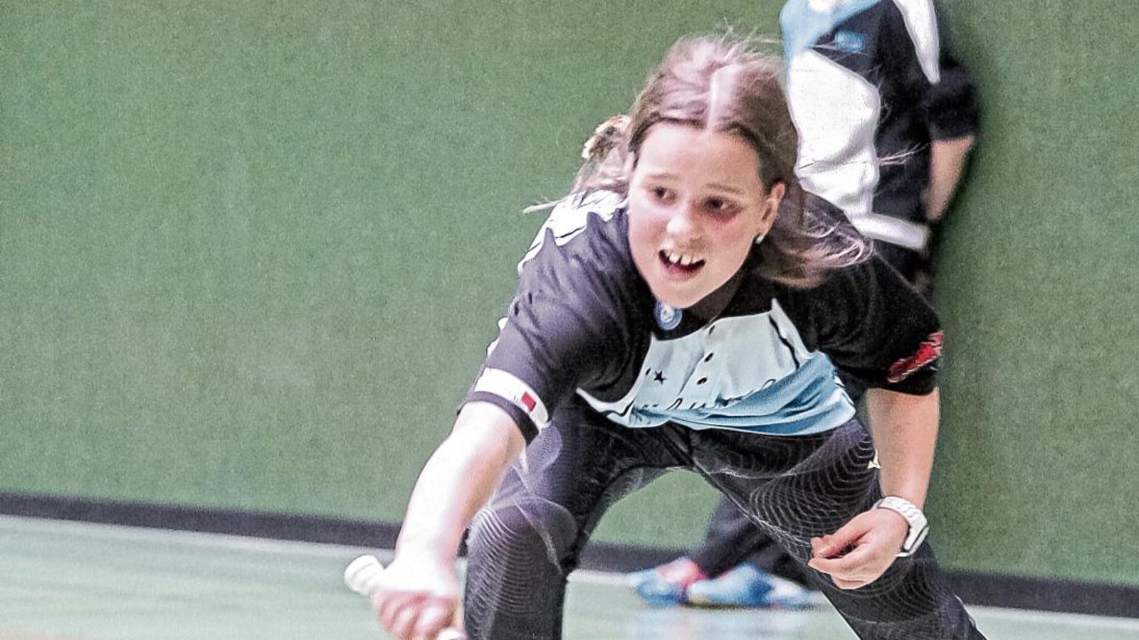 Isabel Gubbe vom SV Illingen hat nicht nur bei der Sportlerwahl der VKZ-Leser den zweiten Platz belegt, sondern auch bei der Badminton-Bezirksmeisterschaft der Altersklasse U 13 in Mühlacker. Foto: Simecek Isabel Gubbe vom SV Illingen hat nicht nur bei der Sportlerwahl der VKZ-Leser den zweiten Platz belegt, sondern auch bei der Badminton-Bezirksmeisterschaft der Altersklasse U 13 in Mühlacker. Foto: Simecek