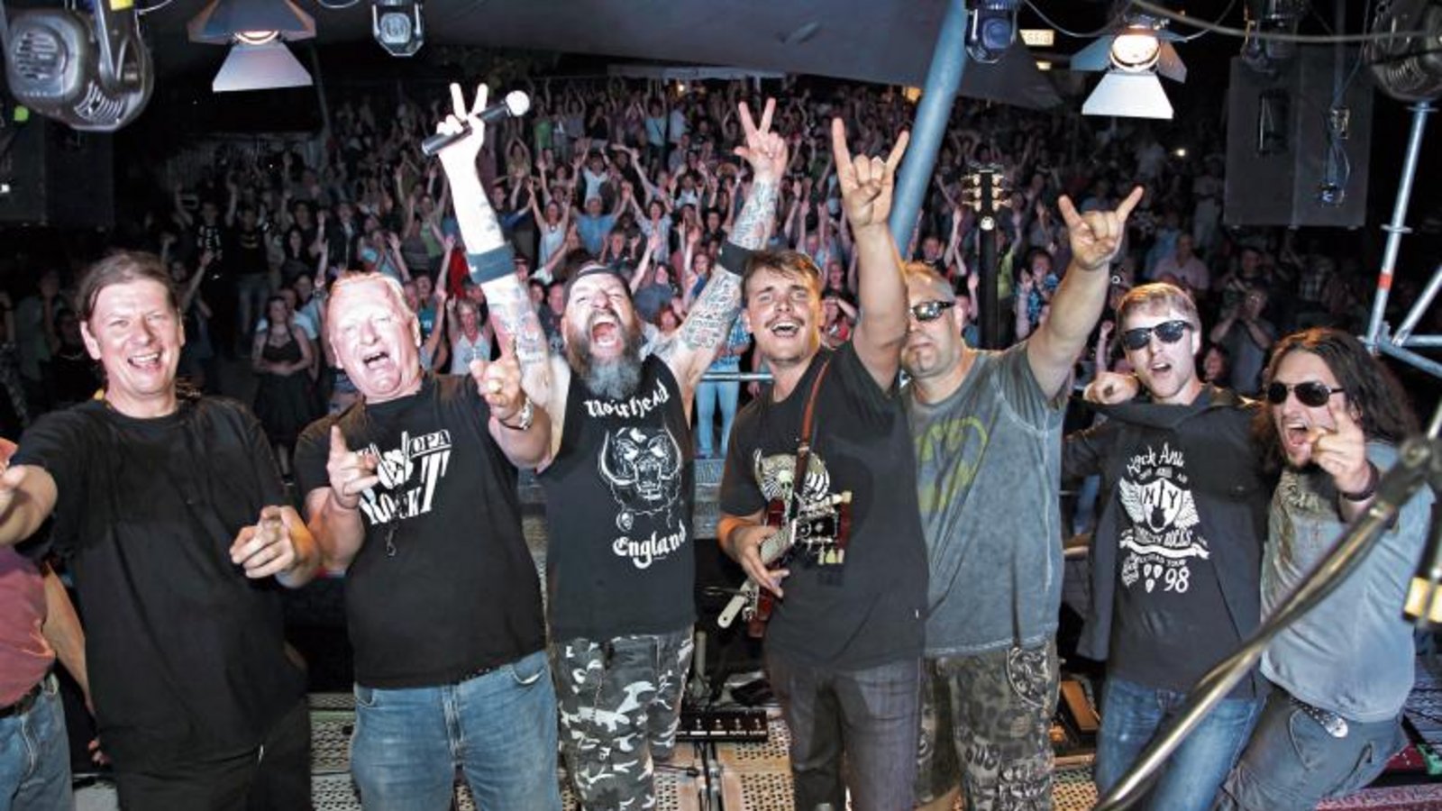 Gute Stimmung ist bei „Rock am Bach“ garantiert. Foto: p Gute Stimmung ist bei „Rock am Bach“ garantiert. Foto: p