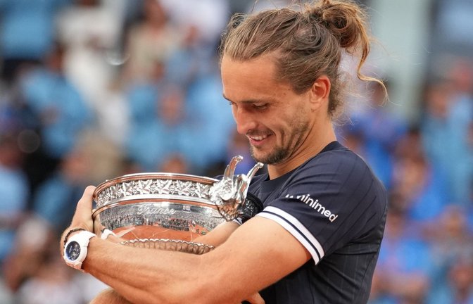 Alexander Zverev gewann in Paris seinen ersten Grand-Slam-Titel - und möchte in Wimbledon gleich nachlegen. (Archivbild)<span class='image-autor'>Foto: Christophe Ena/AP/dpa</span>