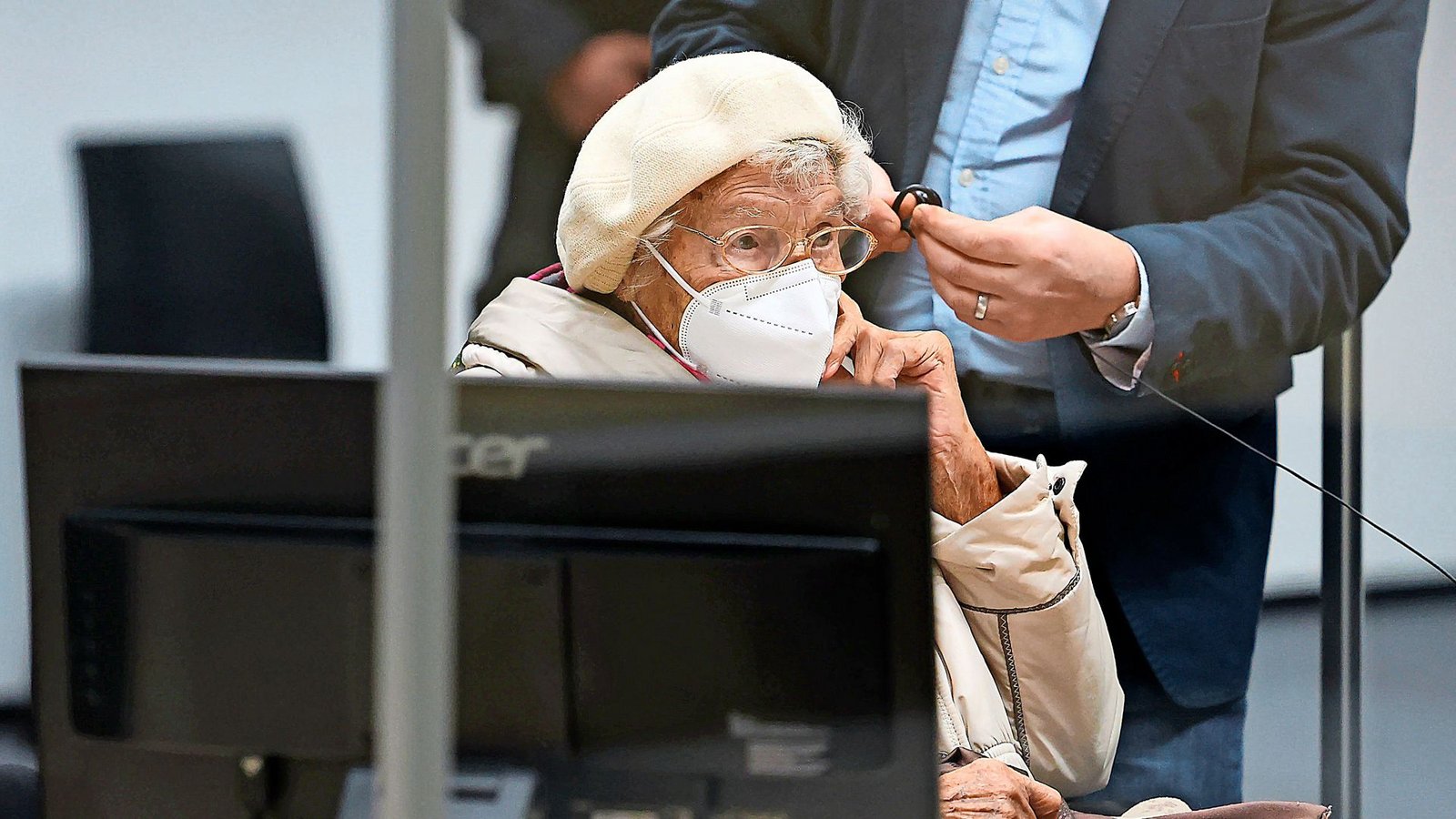 Die Angeklagte 2022 bei der Verhandlung vor dem Landgericht Itzehoe.Foto: dpa/Christian Charisius Die Angeklagte 2022 bei der Verhandlung vor dem Landgericht Itzehoe.Foto: dpa/Christian Charisius