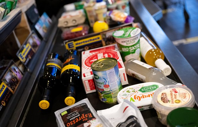 Teurere Lebensmittel bei höherem Einkommen? Das wäre ein verheerender Tausch, findet unser Reporter.<span class='image-autor'>Foto: picture alliance/dpa</span>