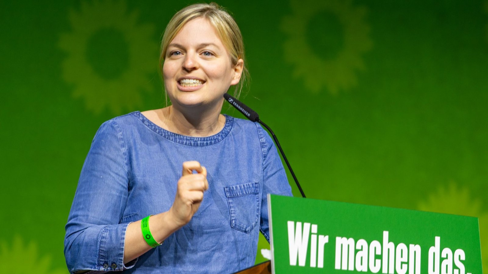 Die bayerische Grüne Katharina Schulze hat den Gesetzentwurf mit ihrer Fraktion eingebracht. Sie ist die Frau von Baden-Württembergs Finanzminister Danyal Bayaz.Foto: picture alliance/dpa/Stefan Puchner
