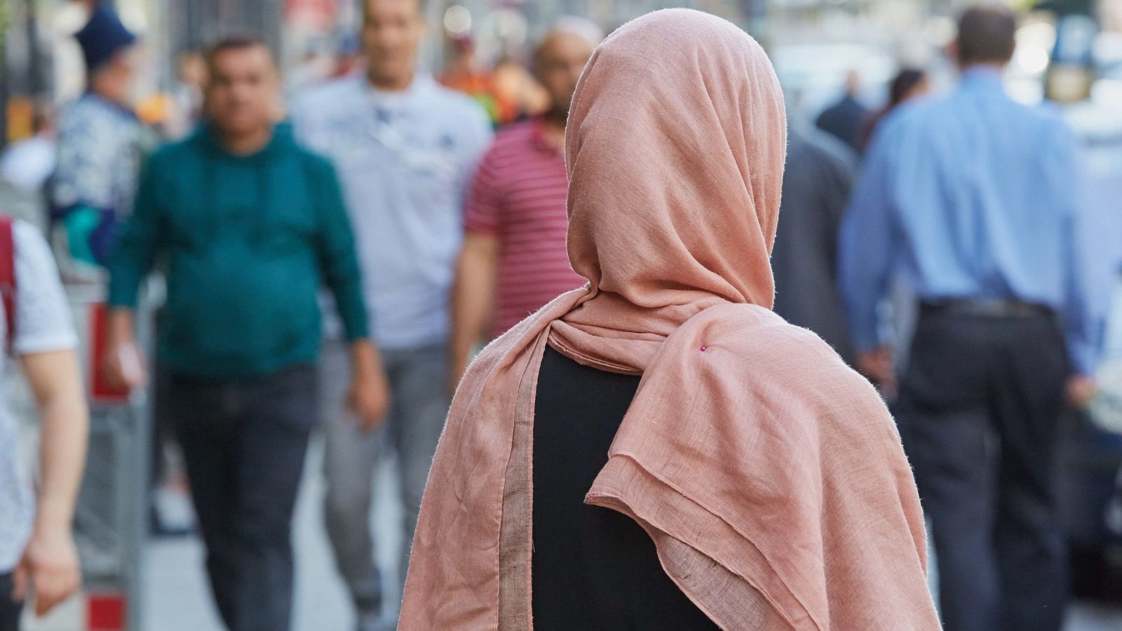 Der Streit ums Kopftuch wird in der Türkei emotional geführt.Foto: Georg Wendt/dpa
