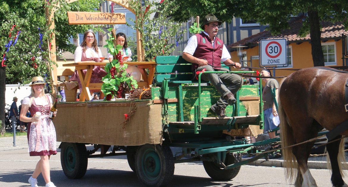 Eröffnungsfeier und umzug maientag 2026 foto: rücker