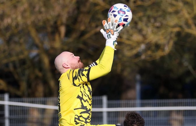 Keeper Karl Birkeneder hält dem SV Pattonville gegen Pleidelsheim einen Punkt fest.<span class='image-autor'>Pressefoto Baumann</span>