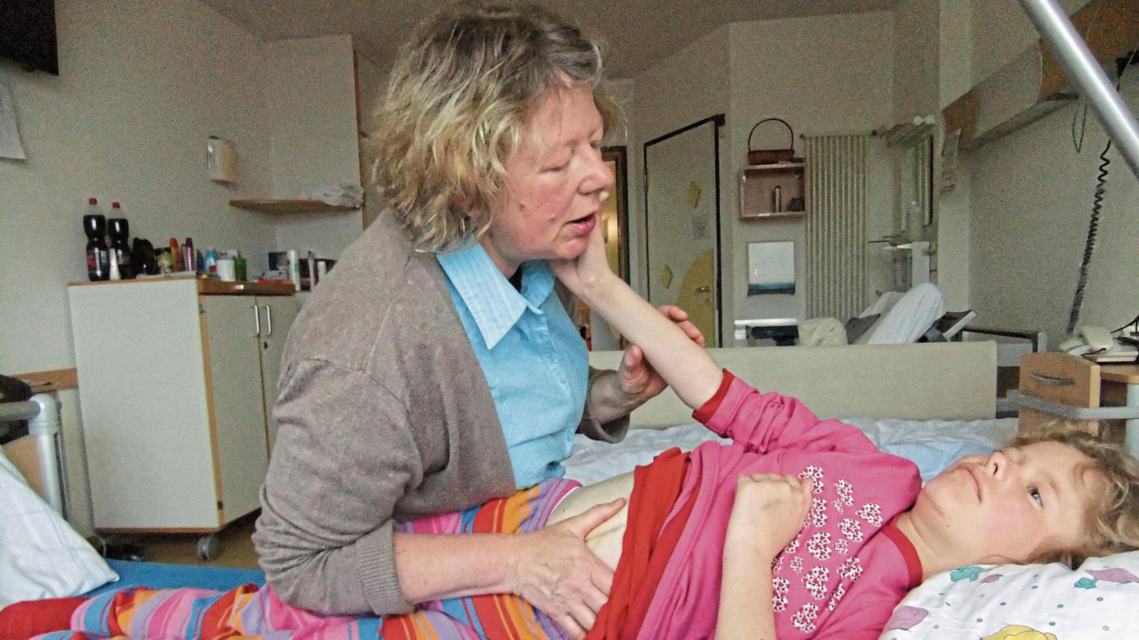 Zeit für die Pflege – in der Familienherberge Lebensweg soll das kein Fremdwort sein. Fotos: Stahlfeld Zeit für die Pflege – in der Familienherberge Lebensweg soll das kein Fremdwort sein. Fotos: Stahlfeld