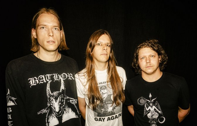 Max Rieger, Kevin Kuhn und Julian Knoth (von links) sind Die Nerven.<span class='image-autor'>Foto: Andreas Hornoff</span>