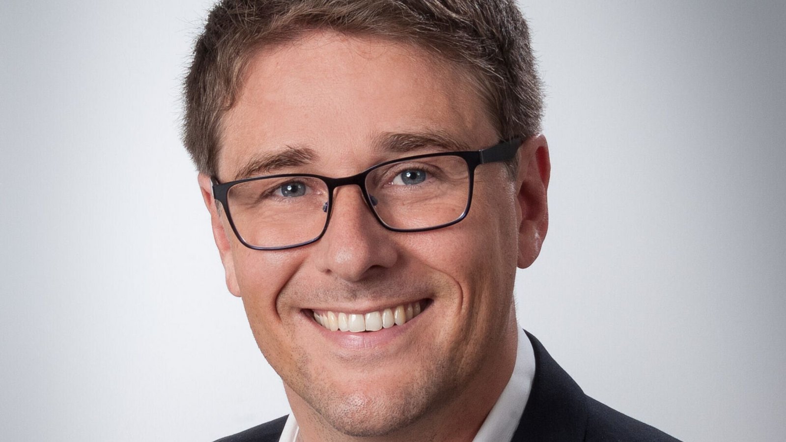 Sogar der Rücktritt wird ihm nahe gelegt: MIT-Landeschef Bastian Atzger hatte in einem Artikel den Wahlkampf von Manuel Hagel scharf kritisiert.Foto: privat/MIT Sogar der Rücktritt wird ihm nahe gelegt: MIT-Landeschef Bastian Atzger hatte in einem Artikel den Wahlkampf von Manuel Hagel scharf kritisiert.Foto: privat/MIT