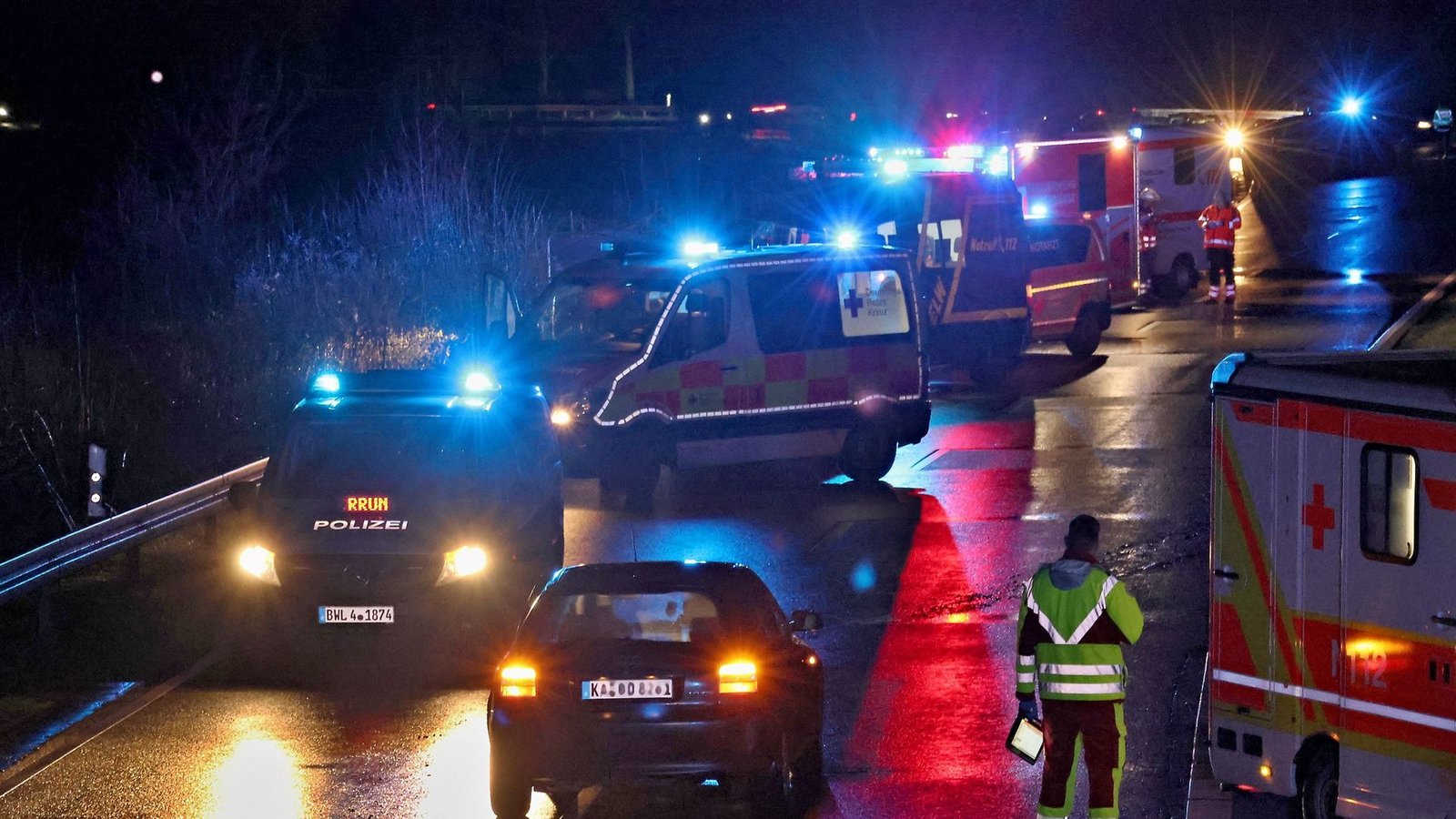 Ein 72-Jähriger kam auf die Gegenfahrbahn...Foto: KS-Images.de /Andreas Rometsch Ein 72-Jähriger kam auf die Gegenfahrbahn...Foto: KS-Images.de /Andreas Rometsch