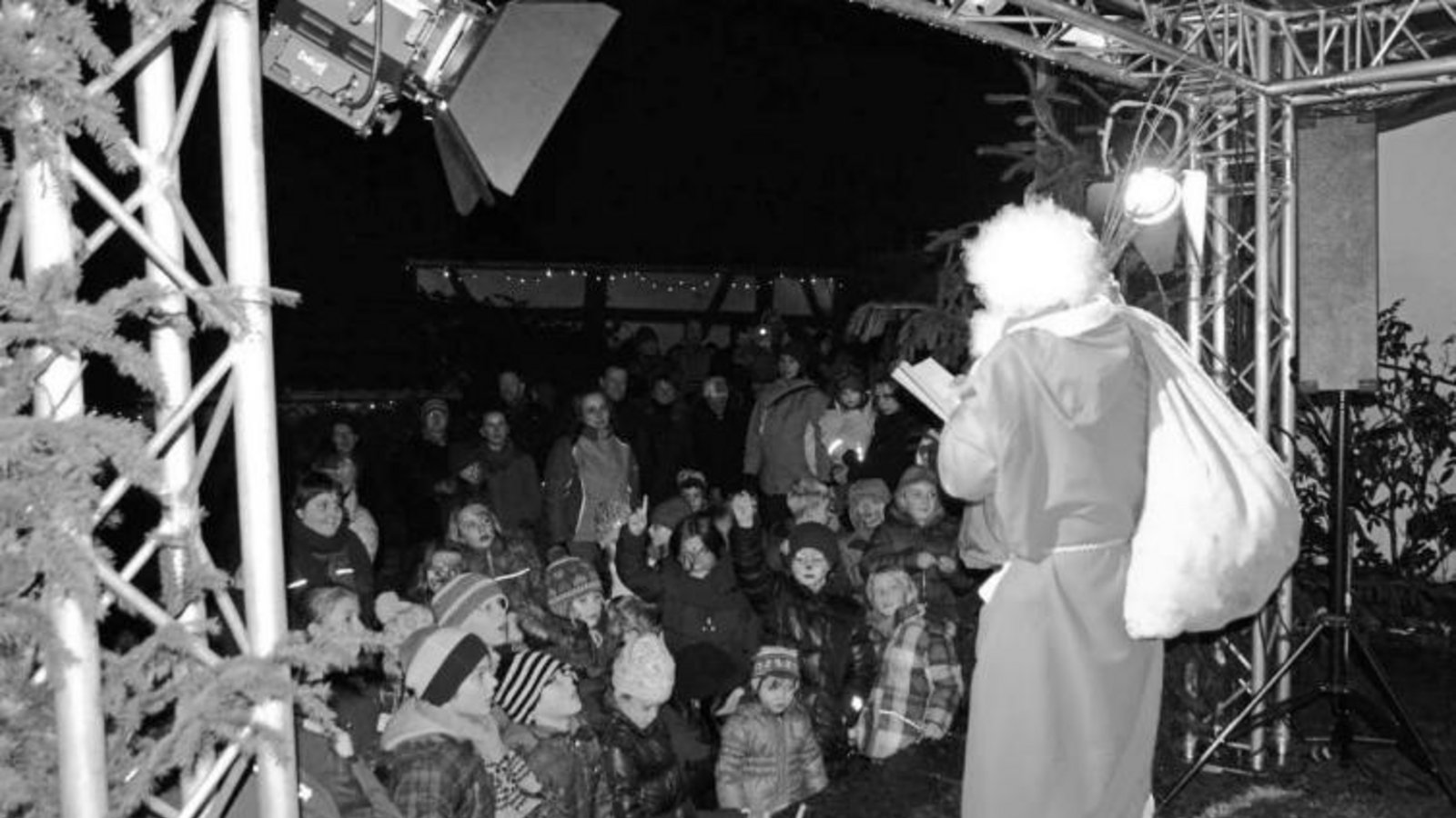 In Häfnerhaslach kommt der Weihnachtsmann. Foto: p In Häfnerhaslach kommt der Weihnachtsmann. Foto: p