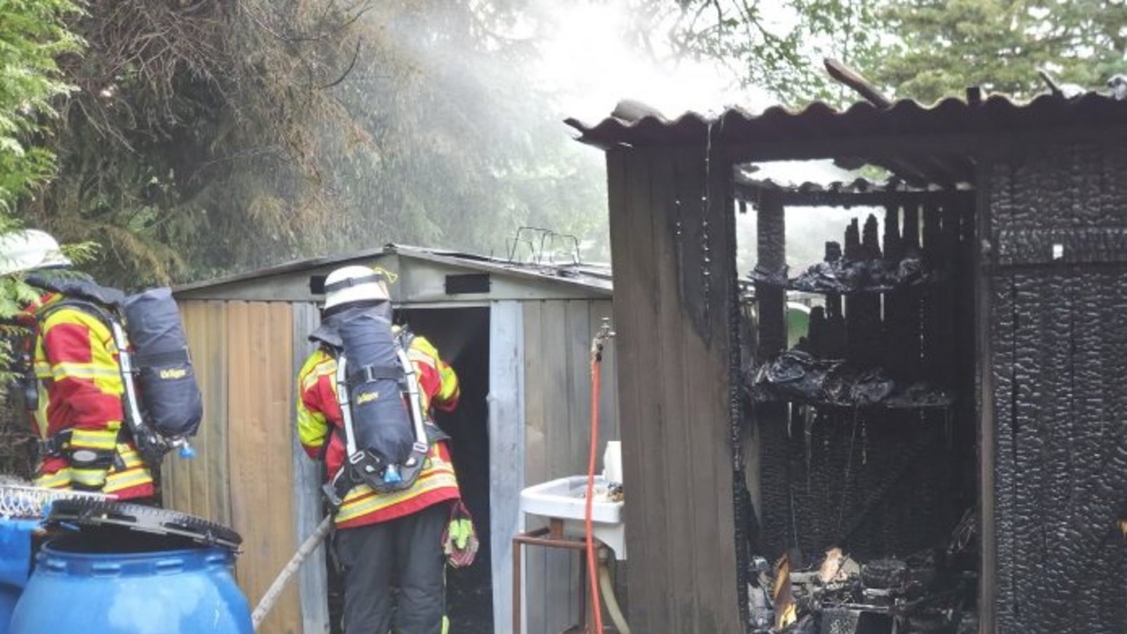 Wegen der hohen Waldbrandgefahr ist die Wiernsheimer Feuerwehr am Sonntag mit starken Kräften vor Ort. Foto: Feuerwehr Wegen der hohen Waldbrandgefahr ist die Wiernsheimer Feuerwehr am Sonntag mit starken Kräften vor Ort. Foto: Feuerwehr