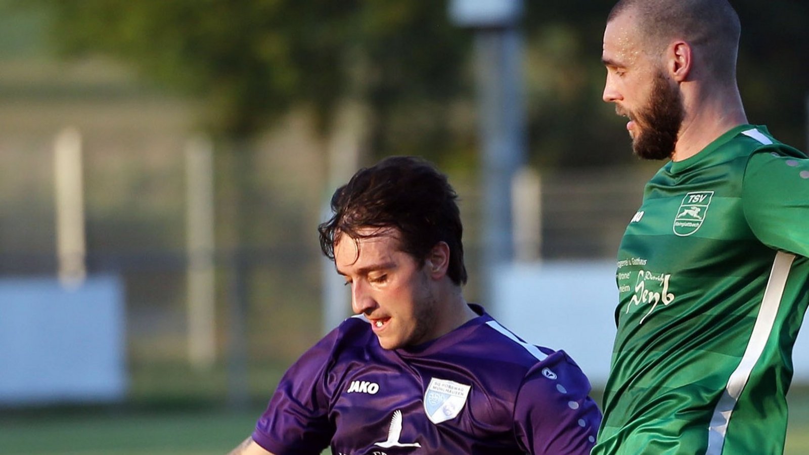 Im Erstrundenspiel des Bezirkspokals Enz/Murr hat die SGM Roßwag/Mühlhausen (links Luca Capparelli) mit 4:2 gegen den TSV Kleinglattbach gewonnen. Foto: Küppers Im Erstrundenspiel des Bezirkspokals Enz/Murr hat die SGM Roßwag/Mühlhausen (links Luca Capparelli) mit 4:2 gegen den TSV Kleinglattbach gewonnen. Foto: Küppers
