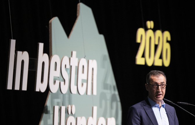 Cem Özdemir bei seiner Bewerbungsrede für das Amt des Spitzenkandidaten.<span class='image-autor'>Foto: Marijan Murat/dpa</span>