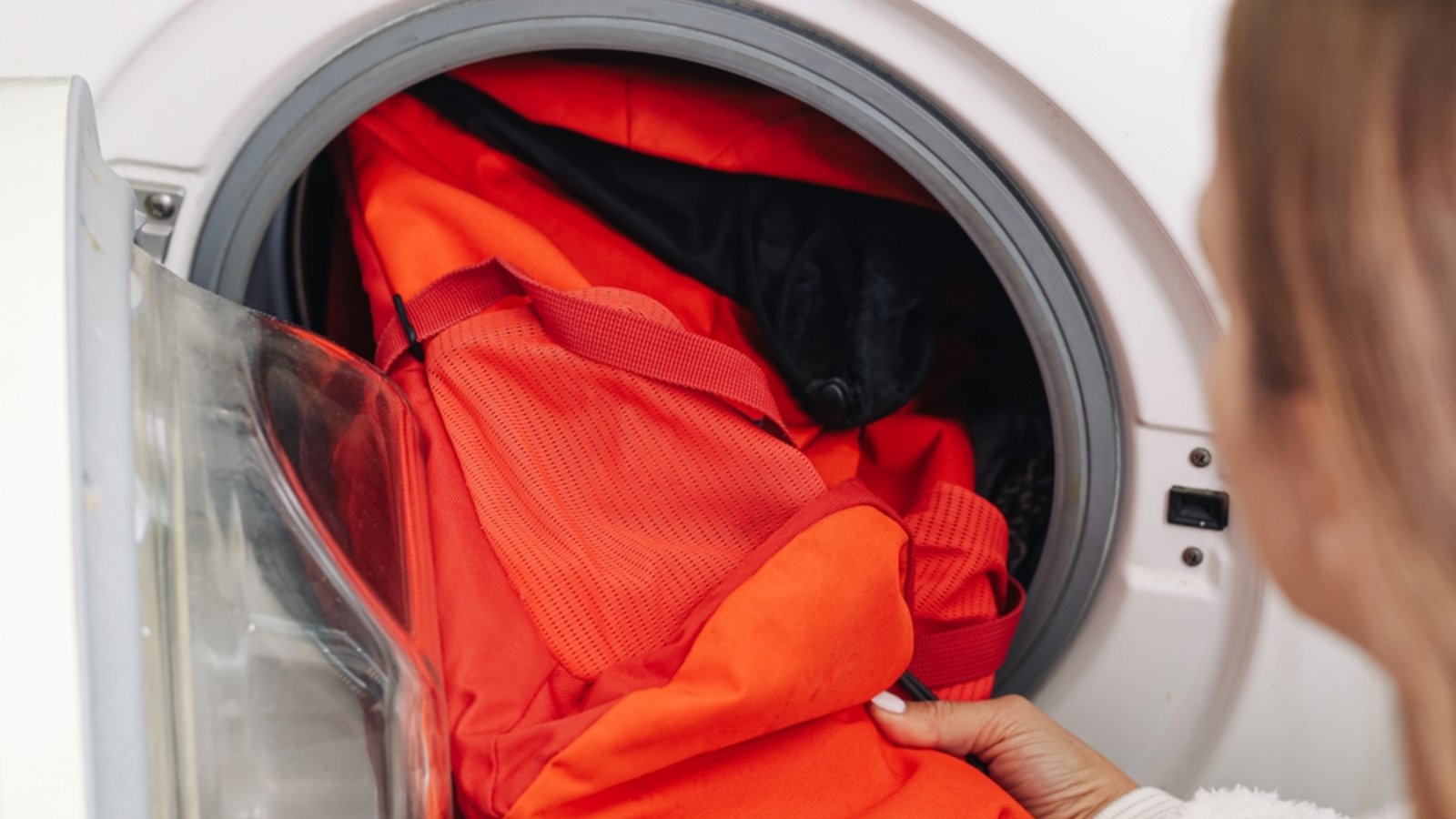 Muss die Waschmaschine heute aus bleiben?Foto: Pawel Michalowski / shutterstock.com Muss die Waschmaschine heute aus bleiben?Foto: Pawel Michalowski / shutterstock.com