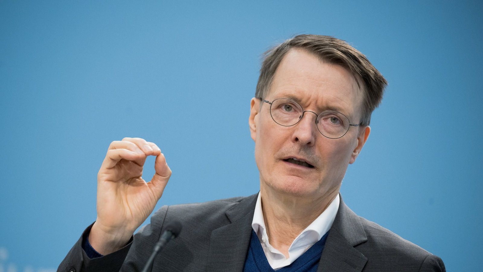 Karl Lauterbach hat ein Gesetz zur Steigerung der Attraktivität des Hausarzt-Berufs vorgelegt.Foto: dpa/Sebastian Gollnow Karl Lauterbach hat ein Gesetz zur Steigerung der Attraktivität des Hausarzt-Berufs vorgelegt.Foto: dpa/Sebastian Gollnow