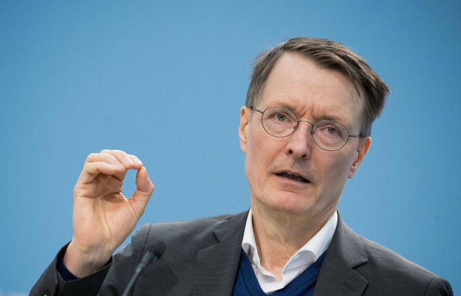 Karl Lauterbach hat ein Gesetz zur Steigerung   der Attraktivität des Hausarzt-Berufs vorgelegt.<span class='image-autor'>Foto: dpa/Sebastian Gollnow</span>