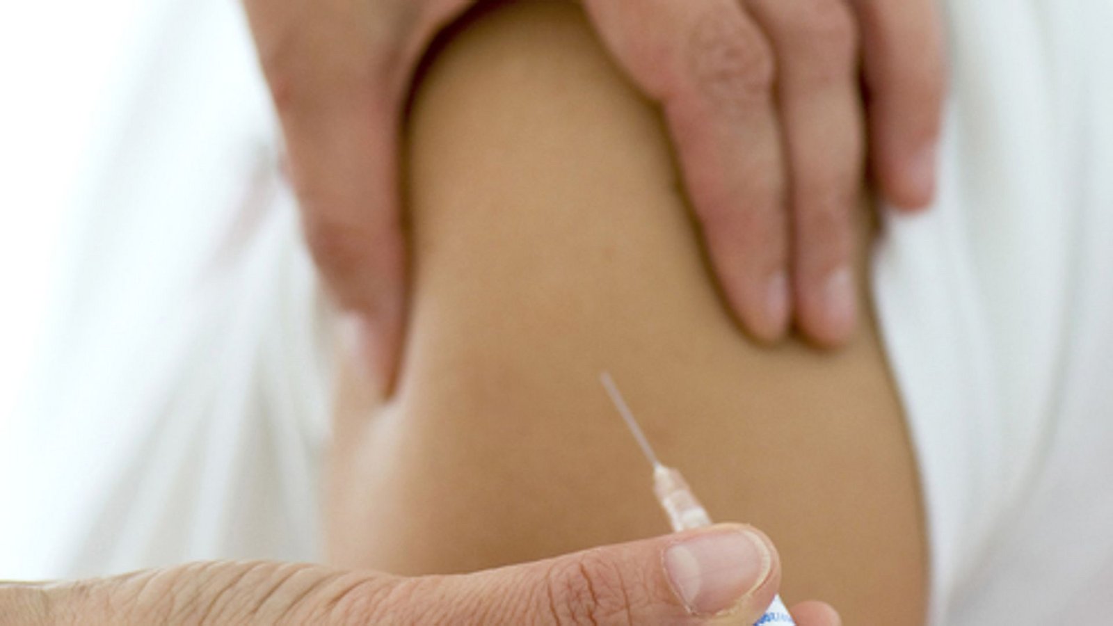 In Baden-Württemberg ist die Zahl der HPV-Impfungen von Kindern und Jugendlichen seit Ende der Pandemie massiv gesunken.Foto: Patrick Pleul/dpa-Zentralbild/dp/Patrick Pleul In Baden-Württemberg ist die Zahl der HPV-Impfungen von Kindern und Jugendlichen seit Ende der Pandemie massiv gesunken.Foto: Patrick Pleul/dpa-Zentralbild/dp/Patrick Pleul