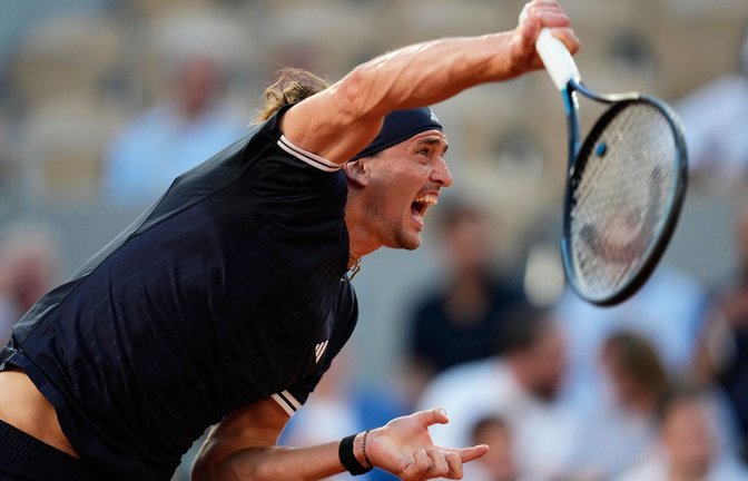 Auf seinen Aufschlag war mal wieder Verlass: Alexander Zverev.<span class='image-autor'>Foto: Christophe Ena/AP/dpa</span>