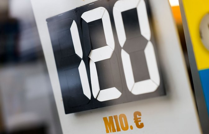 Der Eurojackpot ist geknackt worden. (Symbolbild)<span class='image-autor'>Foto: Thomas Banneyer/dpa</span>