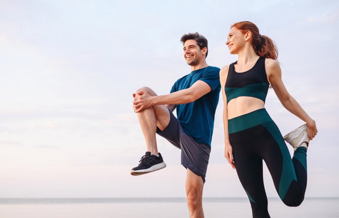 In diesem Artikel erfahren Sie die möglichen Gründe für ein Husten nach dem Joggen und Tipps, was Sie dagegen tun können.<span class='image-autor'>Foto: ViDI Studio / Shutterstock.com</span>