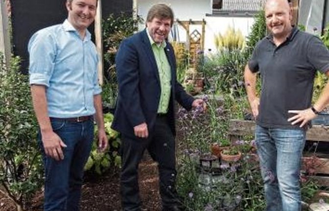 Rösler (Mitte) bei Teske und Lüdemann in Eberdingen.  Foto: VGL-BW