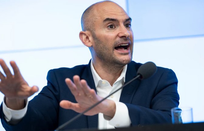 Bereits im Sommer hatte Finanzminister Danyal Bayaz (Grüne) gesagt, die Hilfen für die Kommunen könnten sich am Ende auf gut eine Milliarde Euro belaufen.<span class='image-autor'>Marijan Murat/dpa</span>