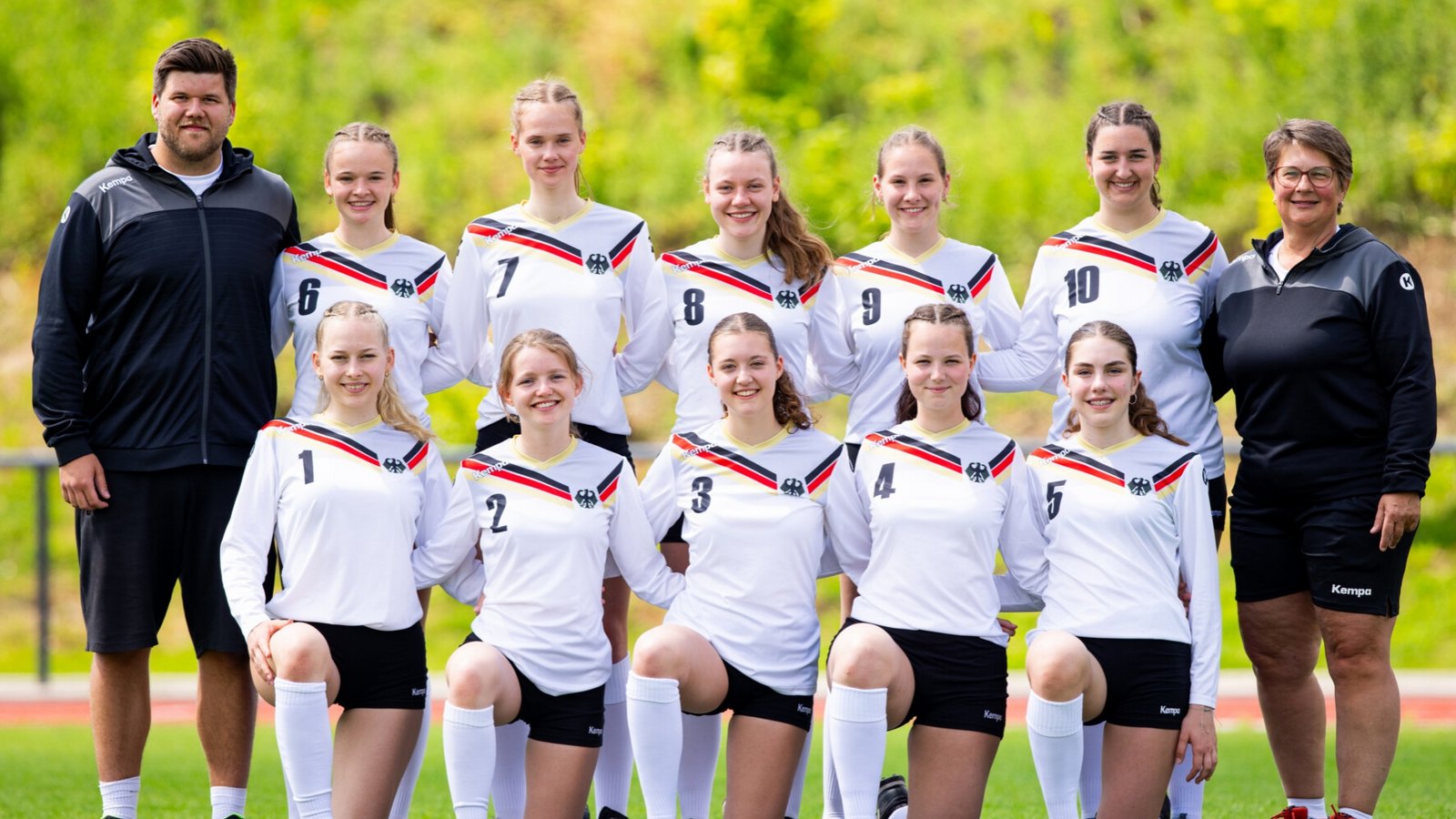 Lisa Knodel (Nummer 10) reist mit der U 18 zur Jugend-WM nach Chile. Foto: DFBL