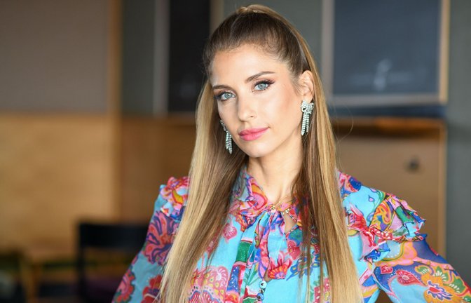 Die Moderatorin und Influencerin Cathy Hummels moderiert zum dritten Mal die Sendung „Kampf der Realitystars“ (Archivbild).<span class='image-autor'>Foto: dpa/Tobias Hase</span>